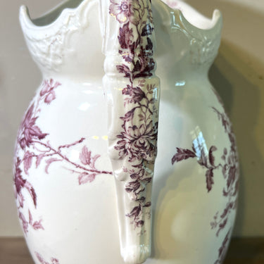 Lampetkan - Frans Anton Mehlem Bonn - decor met paars/lila gekleurde bloemen en embossed bewerkingen