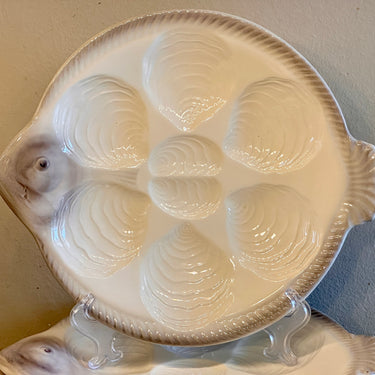 Oesterbord / Oysterplate - Waechtersbach - model 3836/O uitgevoerd in de kleuren grijs-bruin en taupe met crème