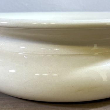 Bettpfanne / Nachttopf - Boch - rund, flacher, Modell in Cremefarbe