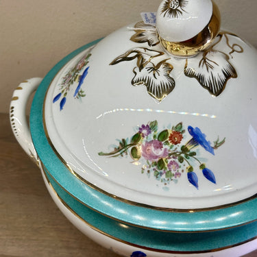 Soup tureen / Terrine - including matching serving spoon - Petrus Regout - decor of hand-painted flowers