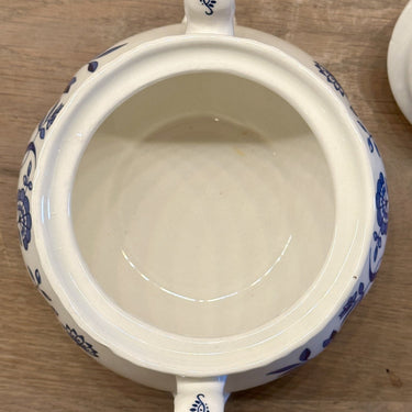Sugar Bowl - Enoch Wedgwood Tunstall Ltd. - BLUE HERITAGE decor