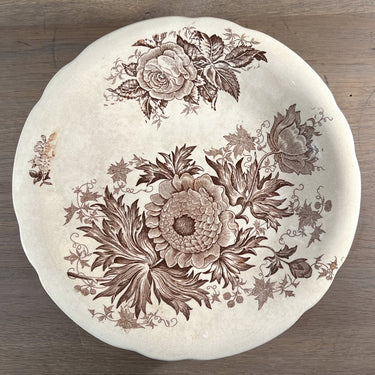 Tazza / Schaal - op lage voet - ongemerkt - décor van bloemen uitgevoerd in bruin
