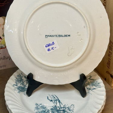 Breakfast plate / Dessert plate - Petrus Regout - PINKSTERBLOEM decor in petrol