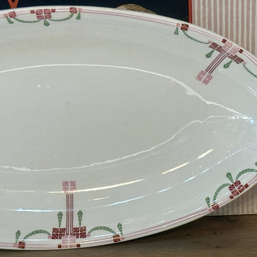 Zuurschaal / Ravier / Vleesschaal - Societe Ceramique Maestricht - décor 878 uitgevoerd in rood, roze en groen