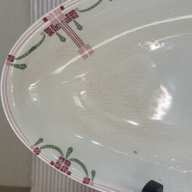 Zuurschaal / Ravier / Vleesschaal - Societe Ceramique Maestricht - décor 878 uitgevoerd in rood, roze en groen