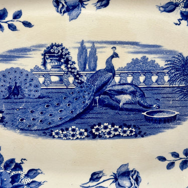 Broodschaal - Societe Ceramique Maestricht - décor PEACOCK uitgevoerd in blauw
