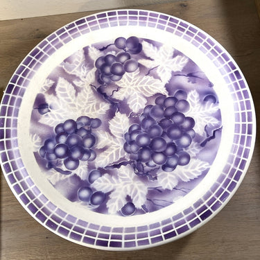Tortenständer / Tortenplatte - auf hohem Fuß - Nimy - im lila/lila Weintrauben-Dekor