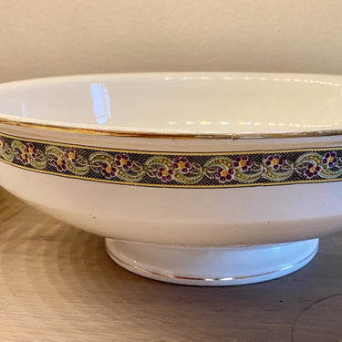 Aardappelschaal op voet - Société Céramique Maestricht - décor 1675