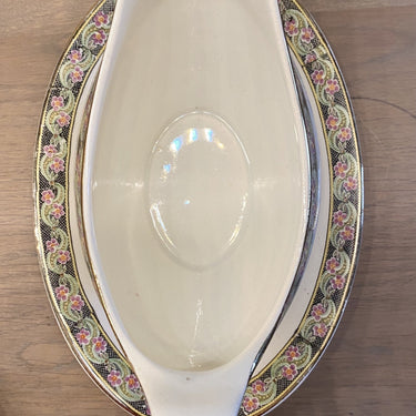Juskom - Société Céramique Maestricht - op vaste onderschaal - décor 1675
