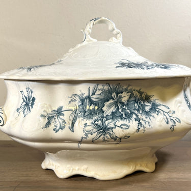 Soup tureen - Petrus Regout - ORCHIDEE decor in petrol/blue