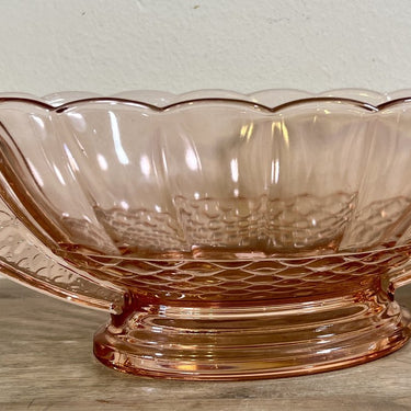 Obstschale / Dekoschale - ungemarkt - aus lachsrosa Pressglas