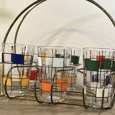Halter mit 6 Limonadengläsern - Halter aus Messing, Gläser mit farbigen Blöcken verziert