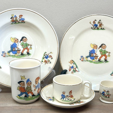 Ontbijtset / Eetset - 5-delig kinderservies - ongemerkt maar zeer waarschijnlijk Petrus Regout - décor met kabouters