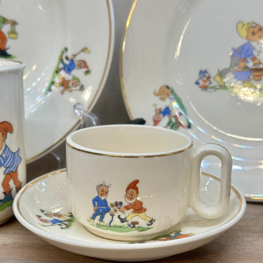 Ontbijtset / Eetset - 5-delig kinderservies - ongemerkt maar zeer waarschijnlijk Petrus Regout - décor met kabouters