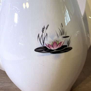 Coffee Pot / Tea Pot - Alfred Meakin - Water Lilies Decor