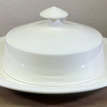 Botervloot - Royal Sphinx - model RECAMIER uitgevoerd in crème kleur