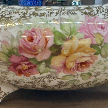 Cookie Dish / Biscuit Dish - AJ Wilkinson Ltd. - CELTIC ROSE decor with gold floral background