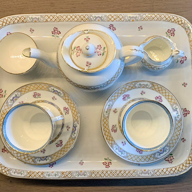 Breakfast set / Tea set for 2 complete incl. tray - Adderley England - made between 1906-1926 - decor with gold paint and flowers