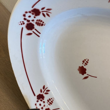 Schaal - ovaal - St. Amand - décor 2018 met rode bloemetjes
