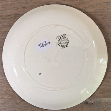 Decorative plate / Dessert plate - HB &amp; Cie Choisy le Roi Terre de Fer - décor La Vie Militaire No. 11