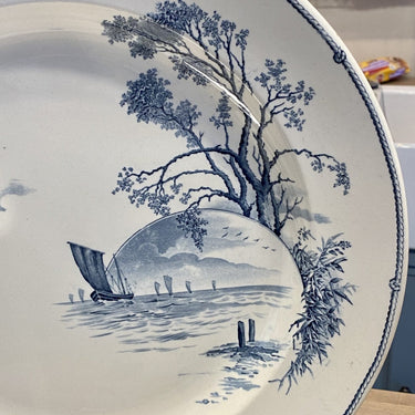 Round bowl - larger model - Petrus Regout - decor MARINES grey/blue on off-white/cream background