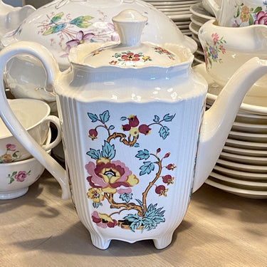 Coffee pot H(?) Keramik - square model - Made in Germany - cream earthenware with flower decoration