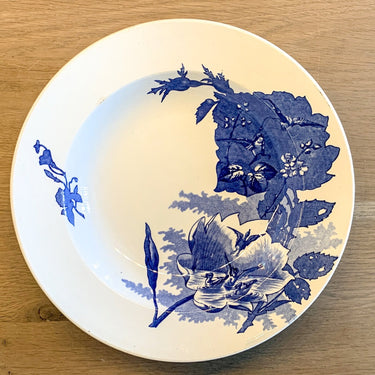Diep bord / Soepbord / Pastabord - ongemerkt - décor in helderblauw