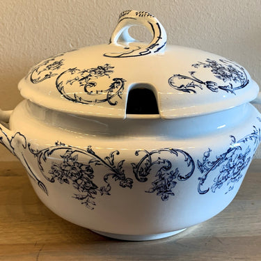 Suppenterrine - Petrus Regout - Ortus Dekor in Dunkelblau