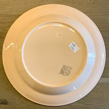 Teller - groß rund - Boch - rosa mit schwarz/rotem Streifendekor am Rand