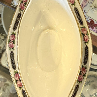 Sauciere / Sauciere auf festem Sockel - Boch - dekorativer Rand aus doppelten Rosen