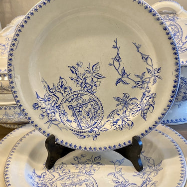 Bord /schaal - rond, groot - Faiencerie de Jemmapes - decor van bloemen in blauw