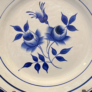 Dinner plate / flat plate - Moulin des Loups Hamage Nord - decor 368 of blue roses