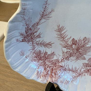 Square dish with relief - Wedgwood - decor ETRURIA GORSE red/pink - Rd.No. 153229