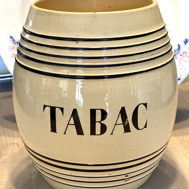 Vooraadpot - groot - ongemerkt (Boch?) - met opschrift in zwart TABAC en zwarte ringen