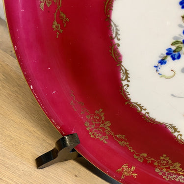 Plate - large - Pillivuyt - porcelain - Rehaussé main - burgundy edge