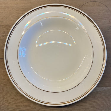 Tiefer Teller / Suppenteller - Royal Sphinx Petrus Regout - cremeweiß mit Goldpaspel und Aufschrift CALIFORNIA