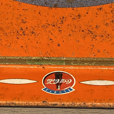 Tablett - rechteckig - COCA-COLA - Bild einer sitzenden Dame