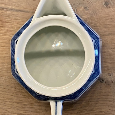 Milchkännchen (Deckel fehlt) - Mosa / Louis Regout - Transferdekor LONG LIST / Dekor 726 (Nanking) - eckiges / quadratisches Modell