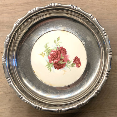 Obstschale / Bonbonschale mit verchromtem Metallrand und Steingutsockel