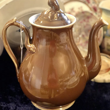 Koffiepot - groot - maker onbekend - bruin met parelmoer glazuur