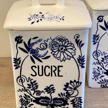 Voorraadpot - Urbach Frères - decor van blauwe bloemen - opschrift SUCRE