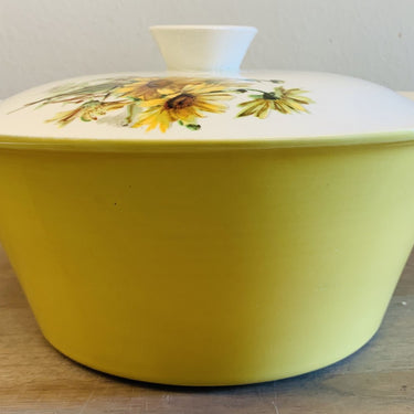 Ovenschaal groter model - Boch (maar niet gemerkt) - décor MARGUERITES / MARGRIETEN