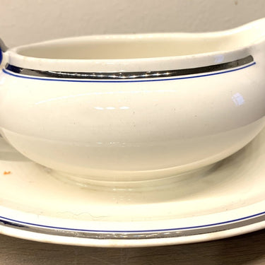 Gravy boat / Sauce boat - Art Deco - from the STRAND service, designed by Edmond Bellefroid in 1933 for Petrus Regout