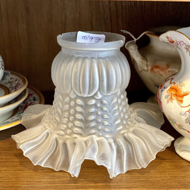 Lampenschirm - Milchglas - in Form eines fließenden Rockes