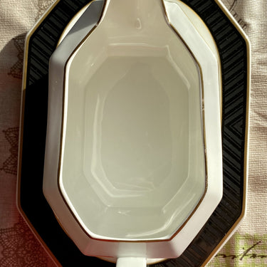 Gravy boat 2-piece Villeroy &amp; Boch - black/white decor BLACK PEARL by Heinrich