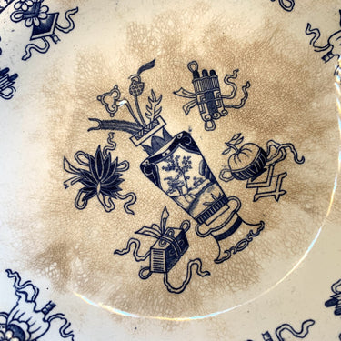 Schaal op lage voet - Société Céramique Maestricht - decor POTICHE blauw/wit