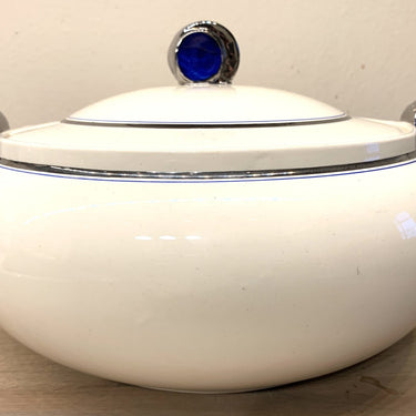 Terrine / Soup tureen - Art Deco - from the STRAND service, designed by Edmond Bellefroid in 1933 for Petrus Regout
