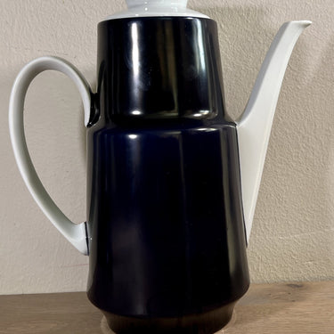Coffee pot - Winterling Germany - porcelain - decor in black/dark purple with white - vintage