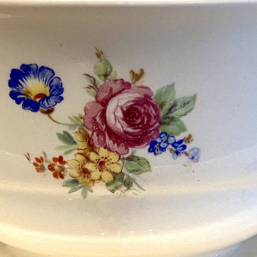 Gravy boat / sauce boat - Petrus Regout - decor PEONY - model BOUDEWIJN