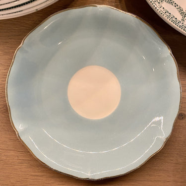 Kop en schotel - groot model - Ceranord France Semi-Porcelaine - azuurblauw - met opschrift TOI in goudkleur